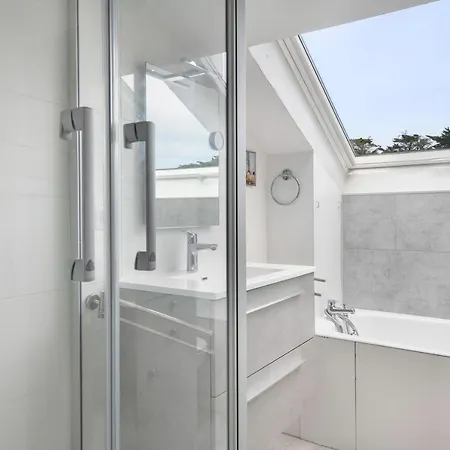 Face A La Mer, Sous Les Toits Pour 4 Apartment