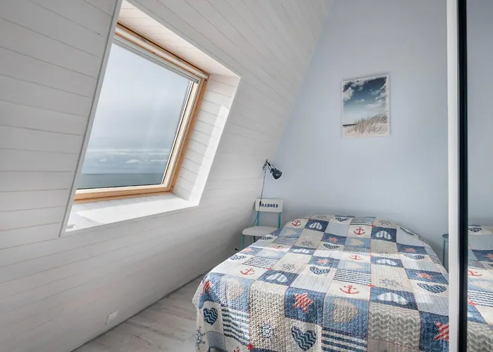 Face à La Mer, Sous Les Toits Pour 4 Pornichet